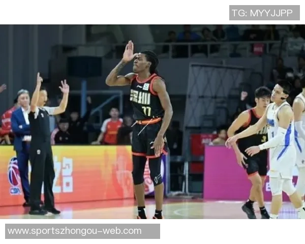 特奎维恩史密斯砍下41分10篮板媒体人称其为归化新星太吸引人